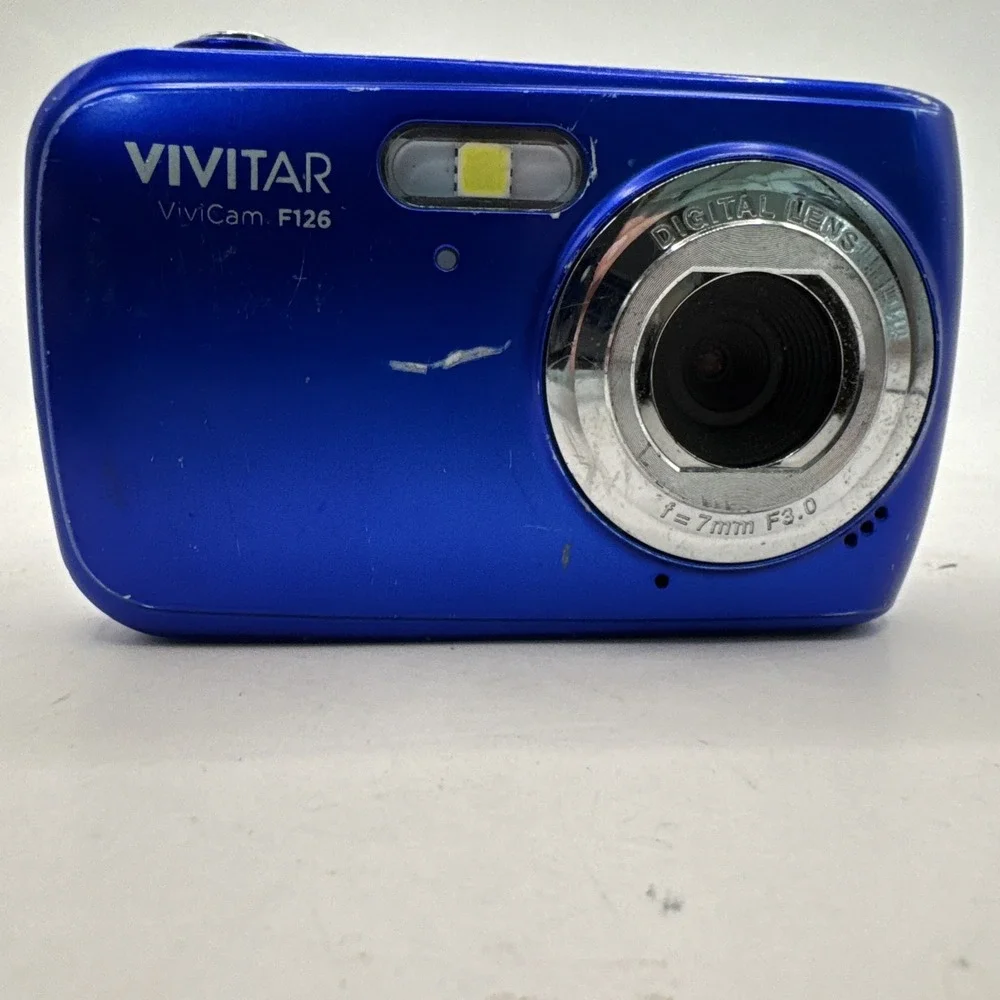 Vivitar ViviCam126 Digital Camera